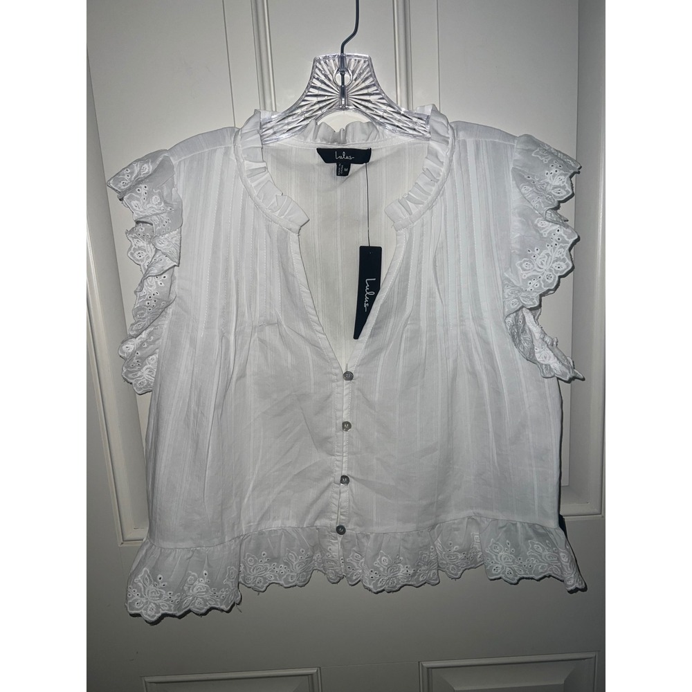 Lulus White Eyelet Ruffle Sleeve Button Down Crop Top Blouse Medium NEW